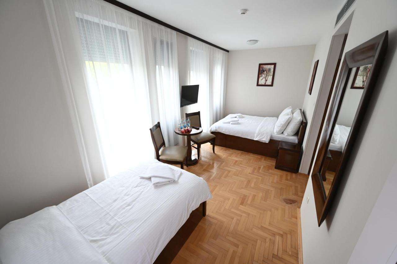 Hotel "Jkc Banja Luka" Zewnętrze zdjęcie