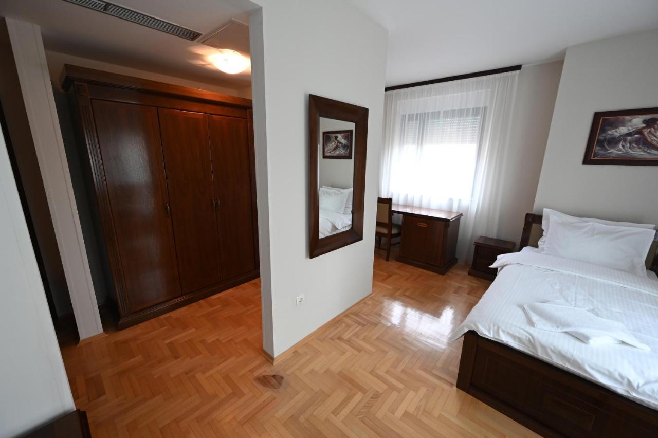 Hotel "Jkc Banja Luka" Zewnętrze zdjęcie